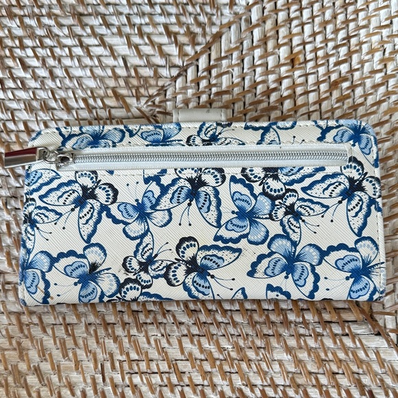 Wallet - Butterfly Design - Picture 3 of 3